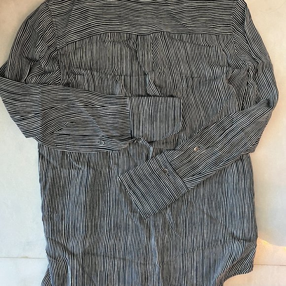 Theory stripped Silk Blouse Button-down Top, Petite XS - Picture 5 of 9